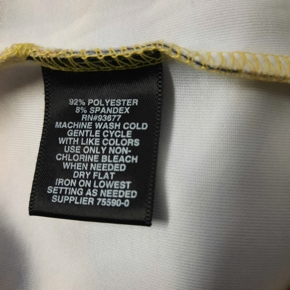 Bold Elements Top - Picture 6 of 7